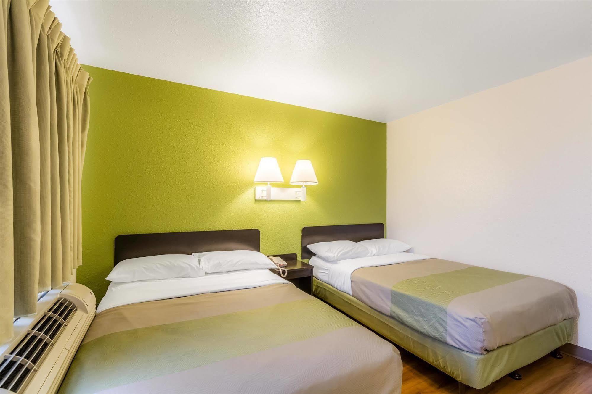Motel 6-Green Bay, Wi Екстериор снимка