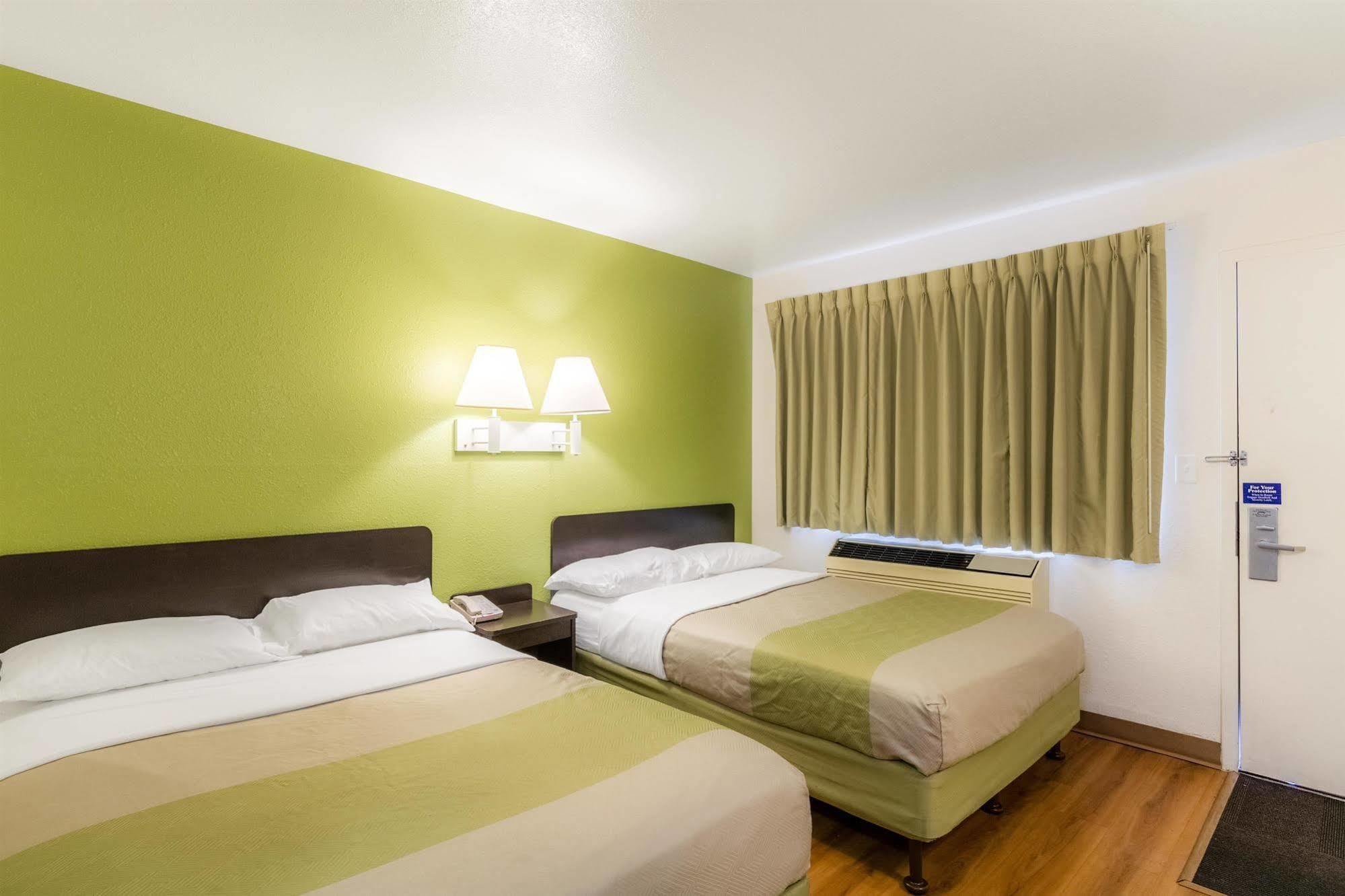 Motel 6-Green Bay, Wi Екстериор снимка